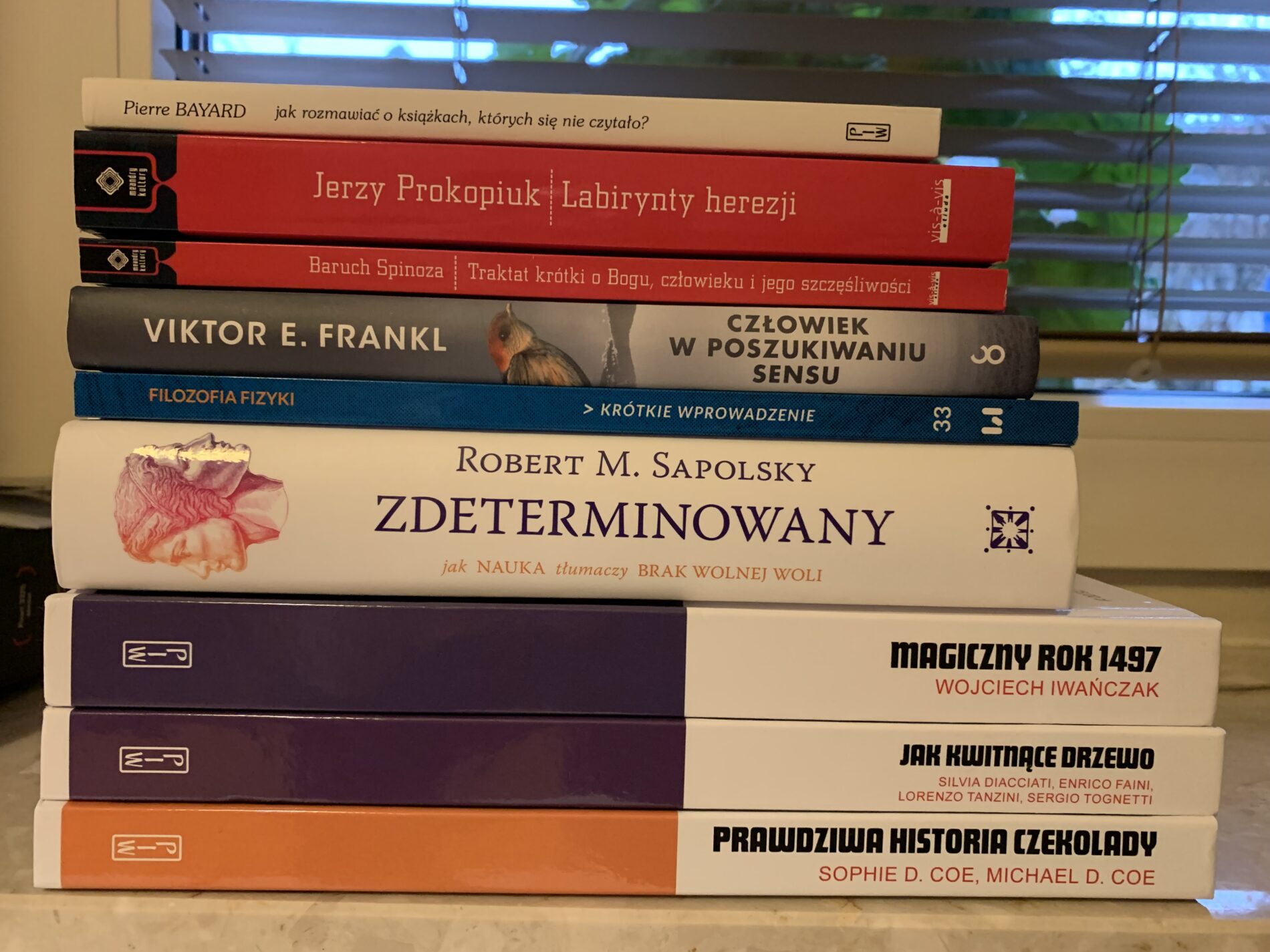 Lepiej czytać cokolwiek niż w ogóle? Eee… tam