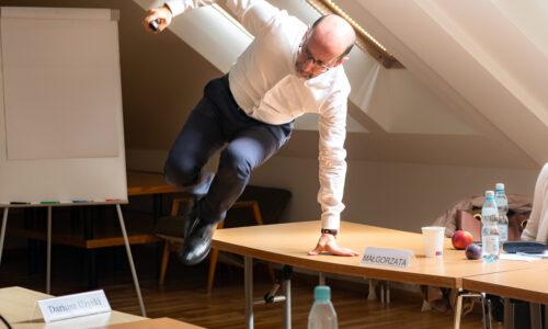 Otwarta komunikacja: objaśniaj siebie