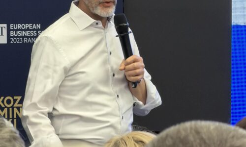 #kawkazdudkiem Lungo nie przeszła do historii, ona się w niej zapisała